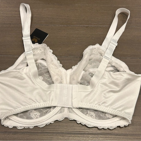 NWT! Wacoal 85720 White Bra - Picture 5 of 10